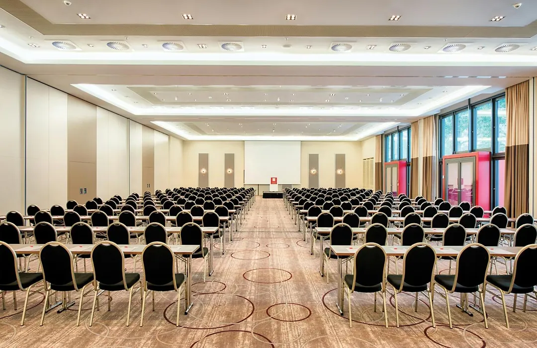 Leonardo Royal Hotel Berlin Alexanderplatz-1