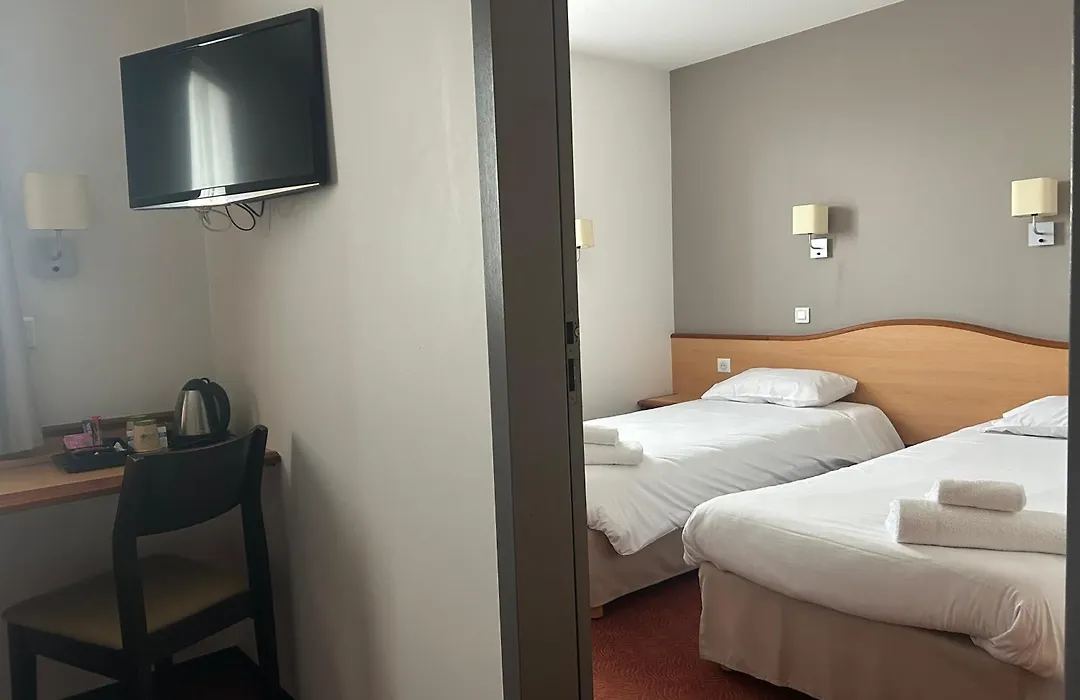 Brit Hotel Confort Montauban-1