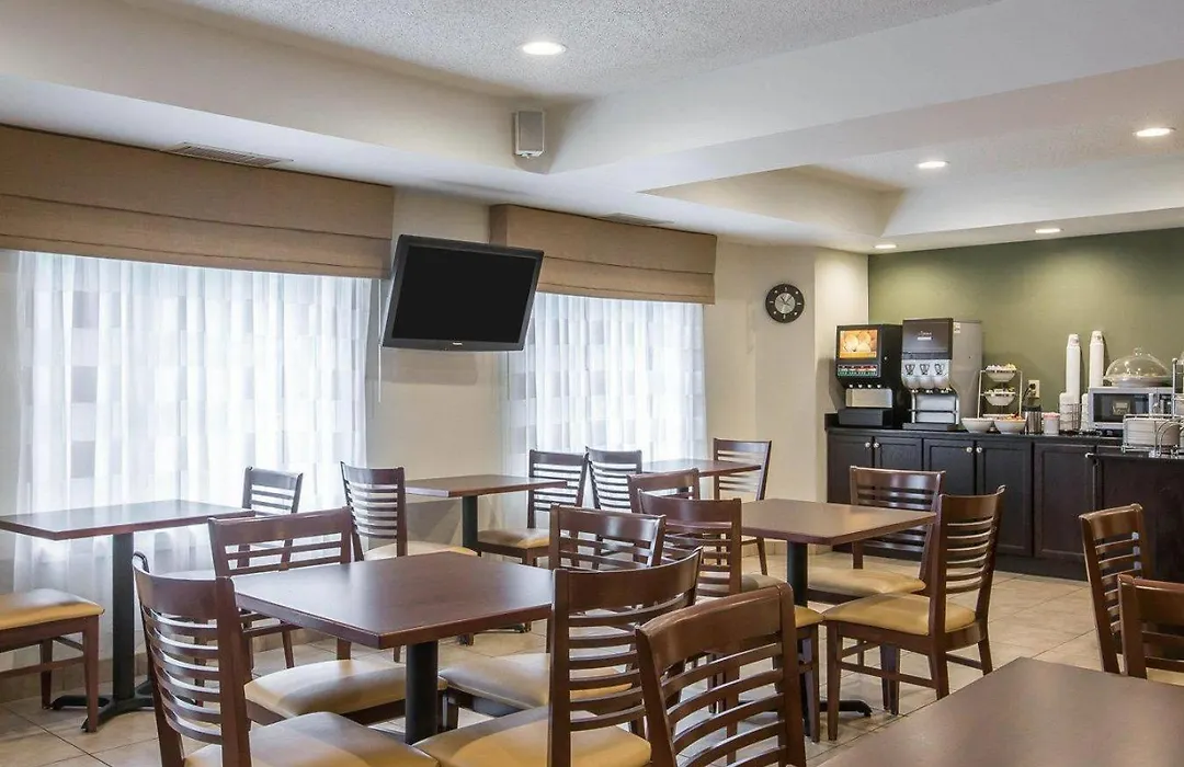 Sleep Inn & Suites Queensbury - Lake George-1