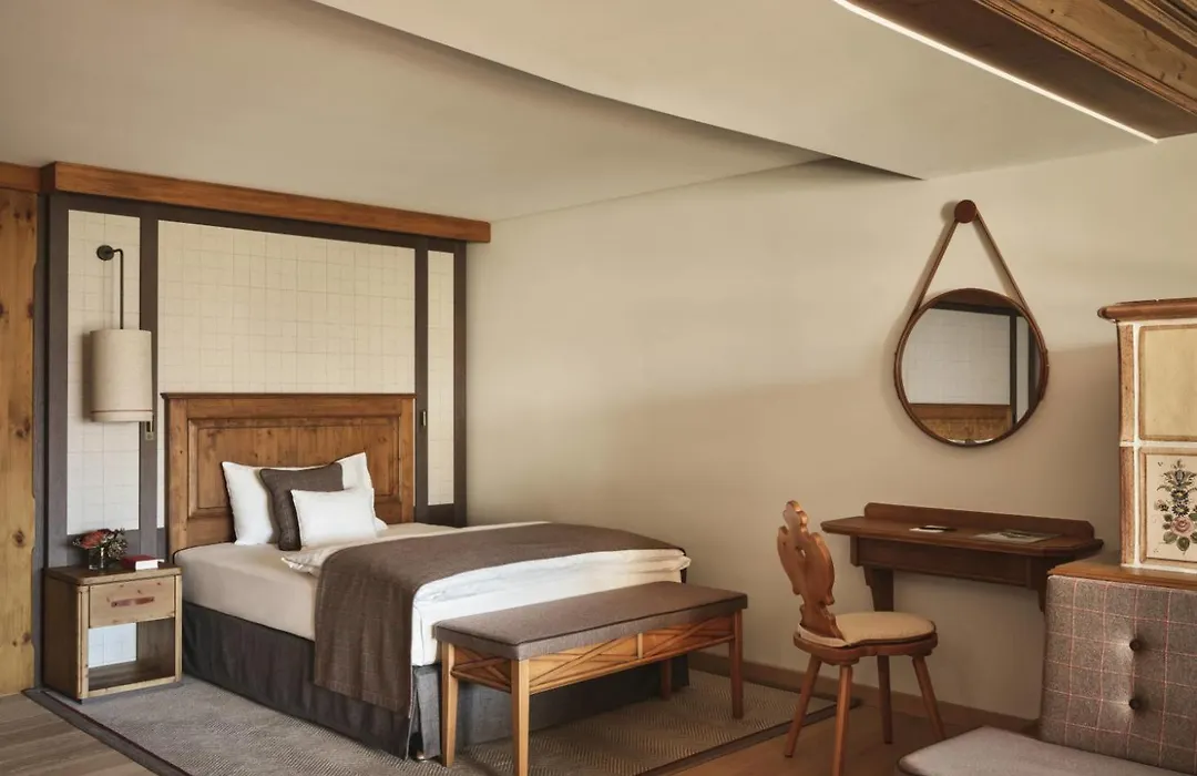Interalpen-Hotel Tyrol-1