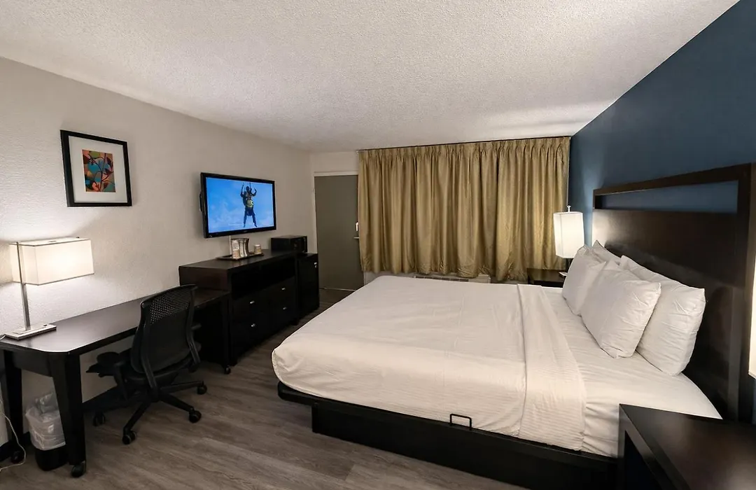 Express Inn & Suites-1