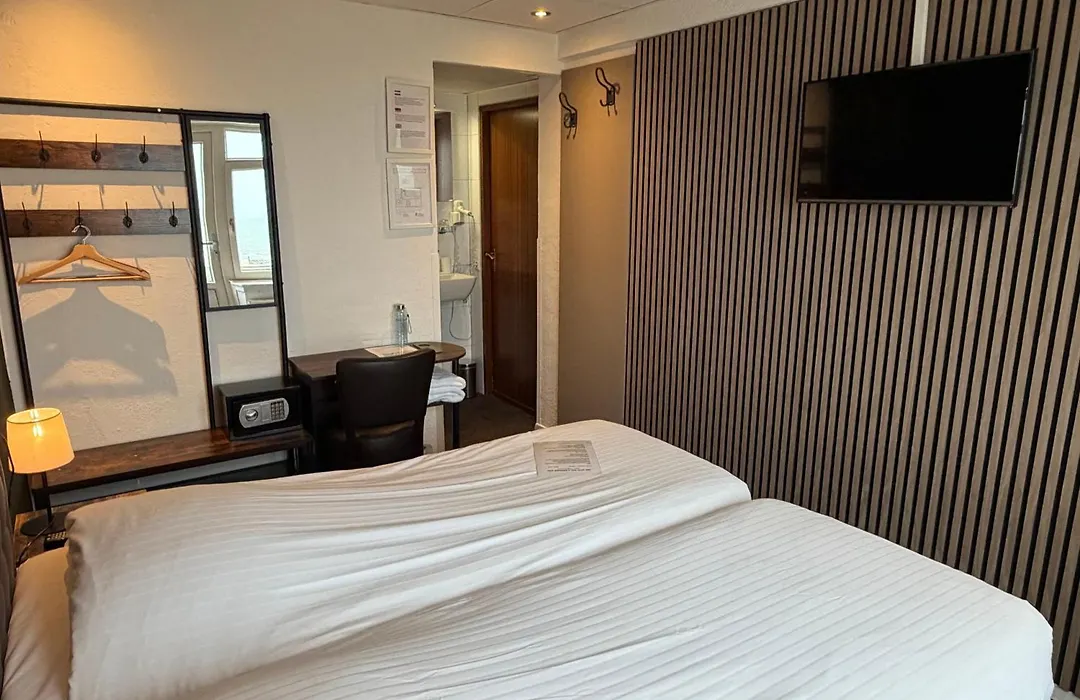 Hotel Zee En Duin-1