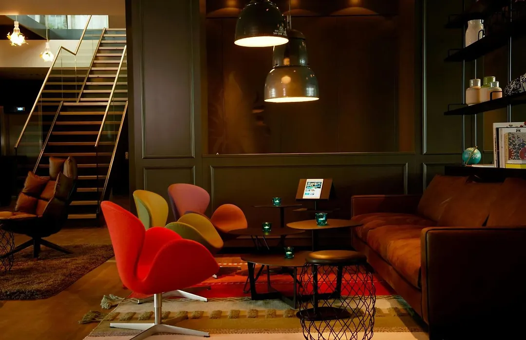 Motel One Amsterdam-1