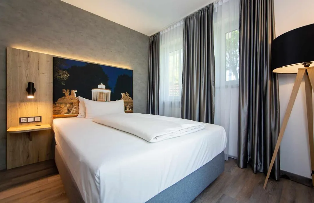 Arcus Hotel München Messe-1
