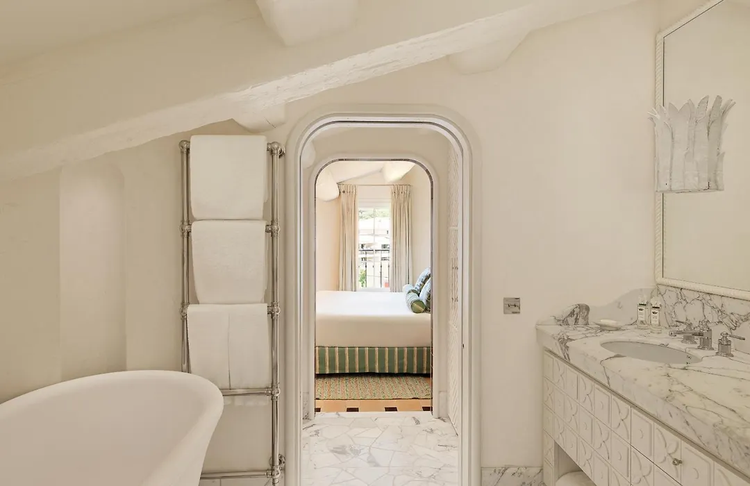 Hotel Byblos Saint-Tropez-1