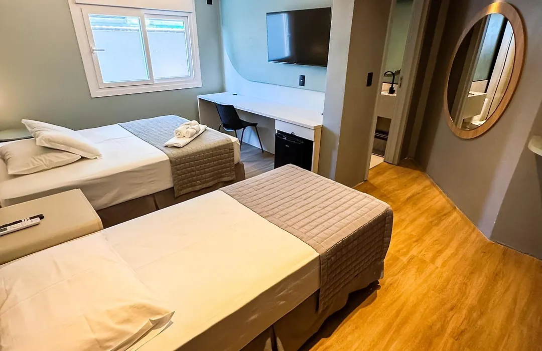 Hotel Zata E Flats-1