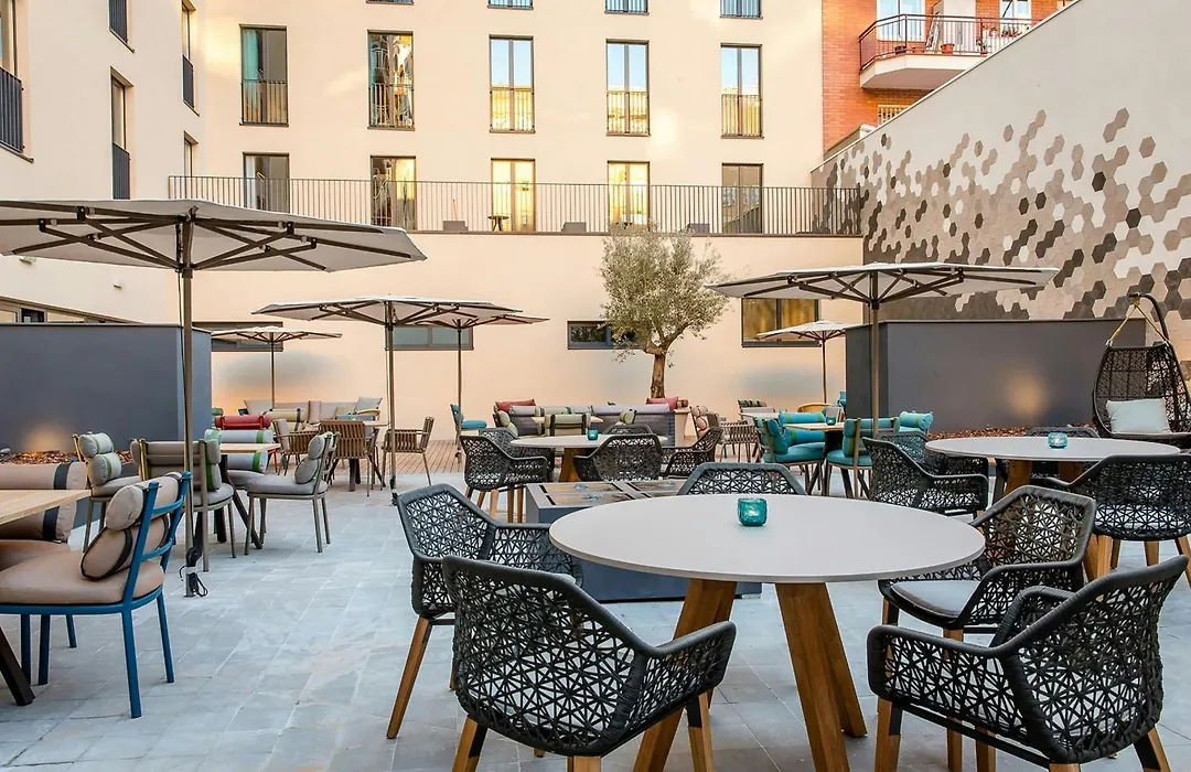 Motel One Barcelona-Ciutadella-1