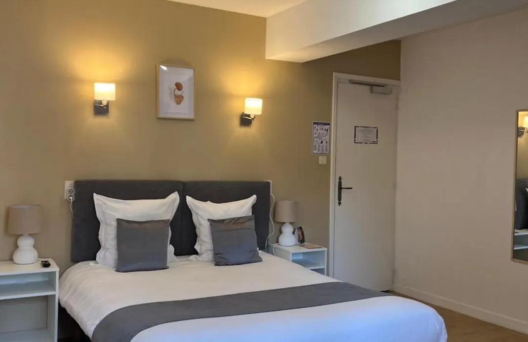 Hôtel Comme chez soi-1