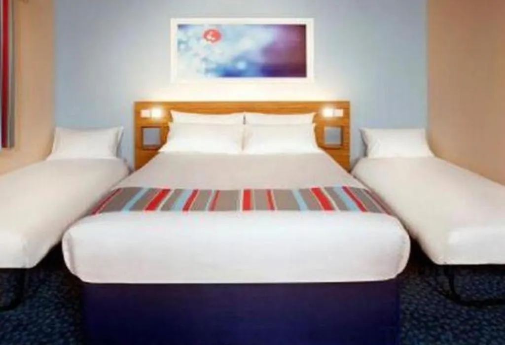 Travelodge Eastleigh Central-1