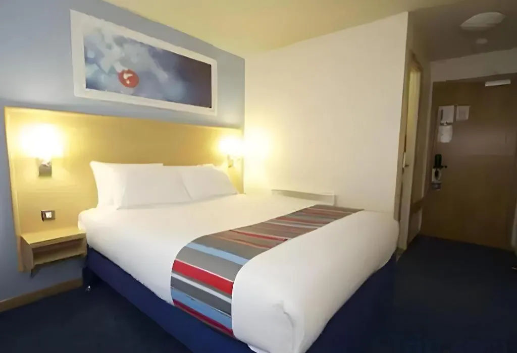 Travelodge London Chessington Tolworth-1