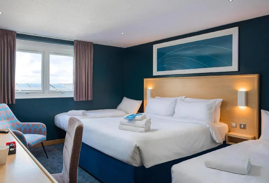 Travelodge Birmingham Fort Dunlop-1