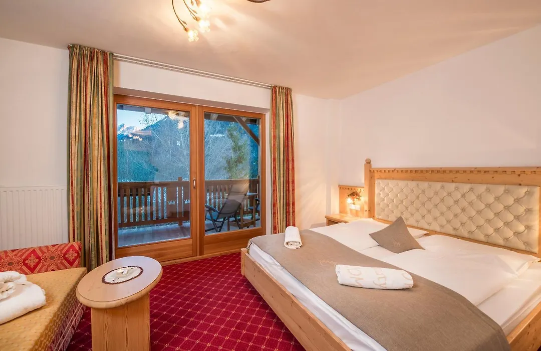 Hotel Bergschlössl-1