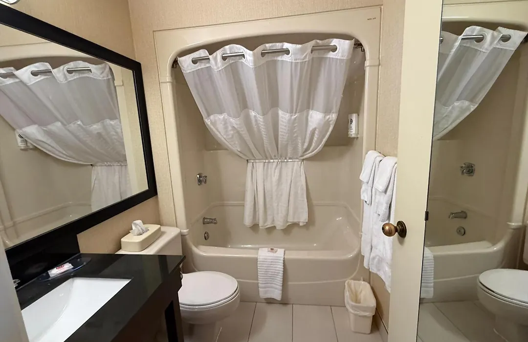 Comfort Inn Baie-Comeau-1