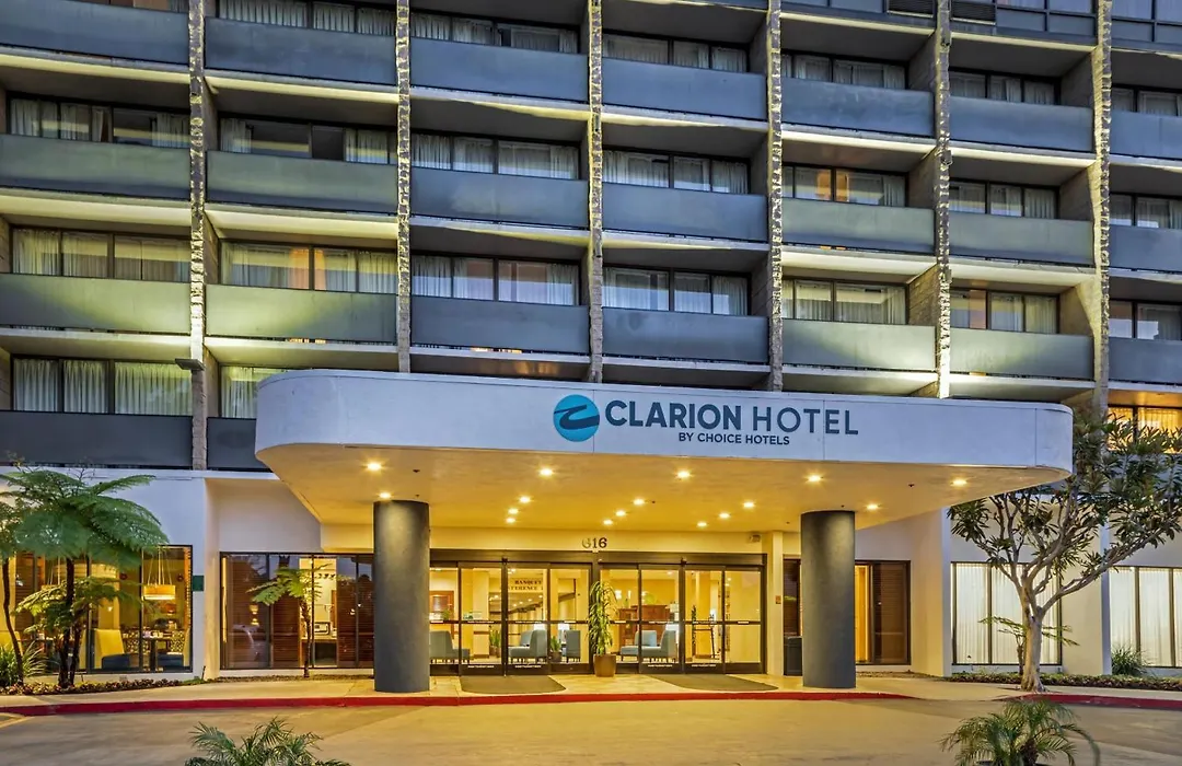 Clarion Hotel Anaheim Resort-1