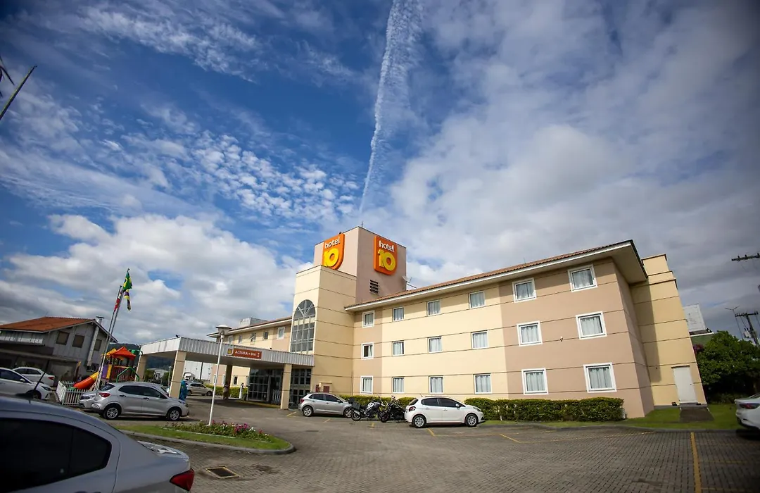 Hotel 10 Itajai/Navegantes-1