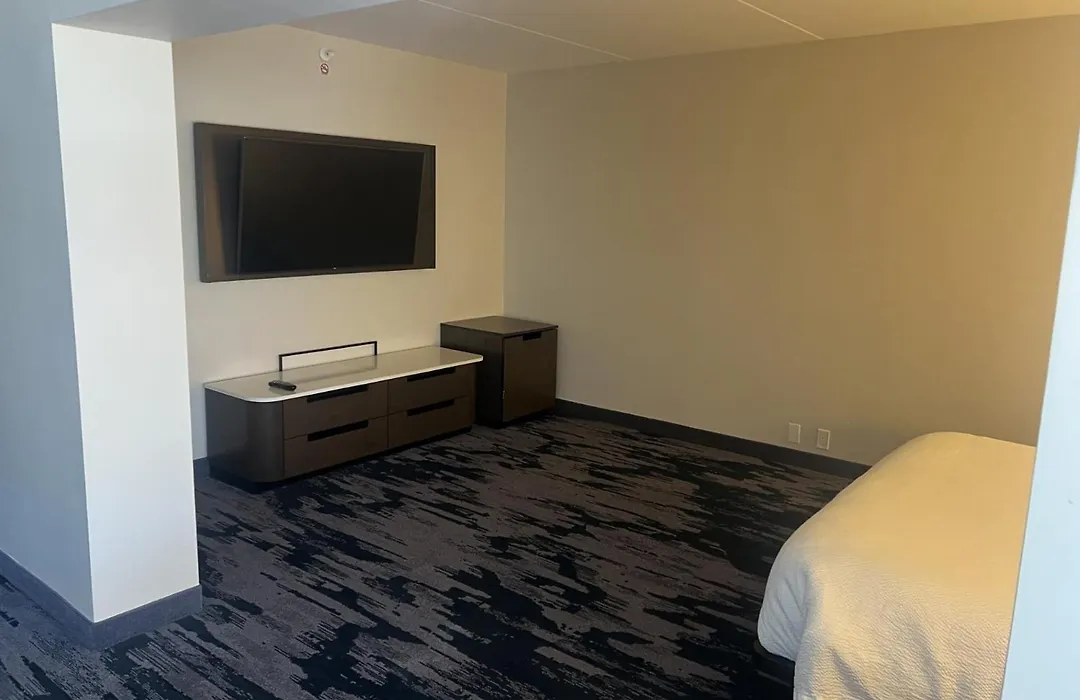 Fairfield Inn & Suites Springfield Enfield-1