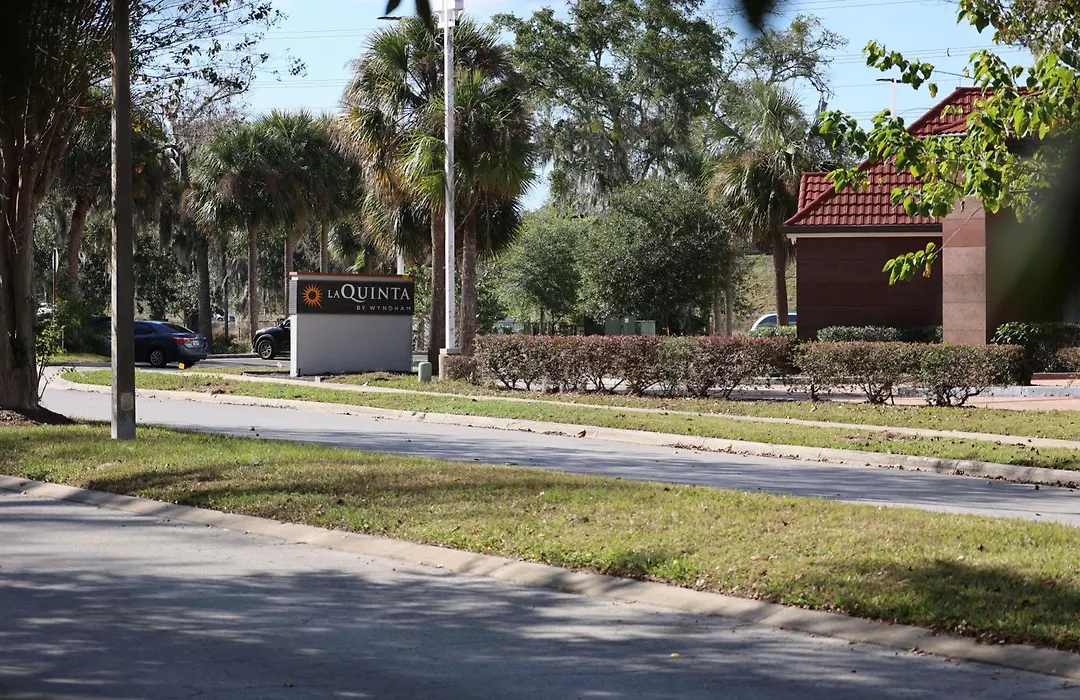 La Quinta Inn And Suites By Wyndham, Ocala-1