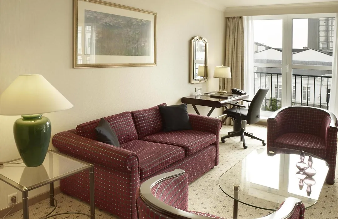 Hilton Antwerp Old Town-1