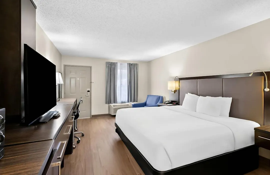 Quality Inn & Suites Monticello-1