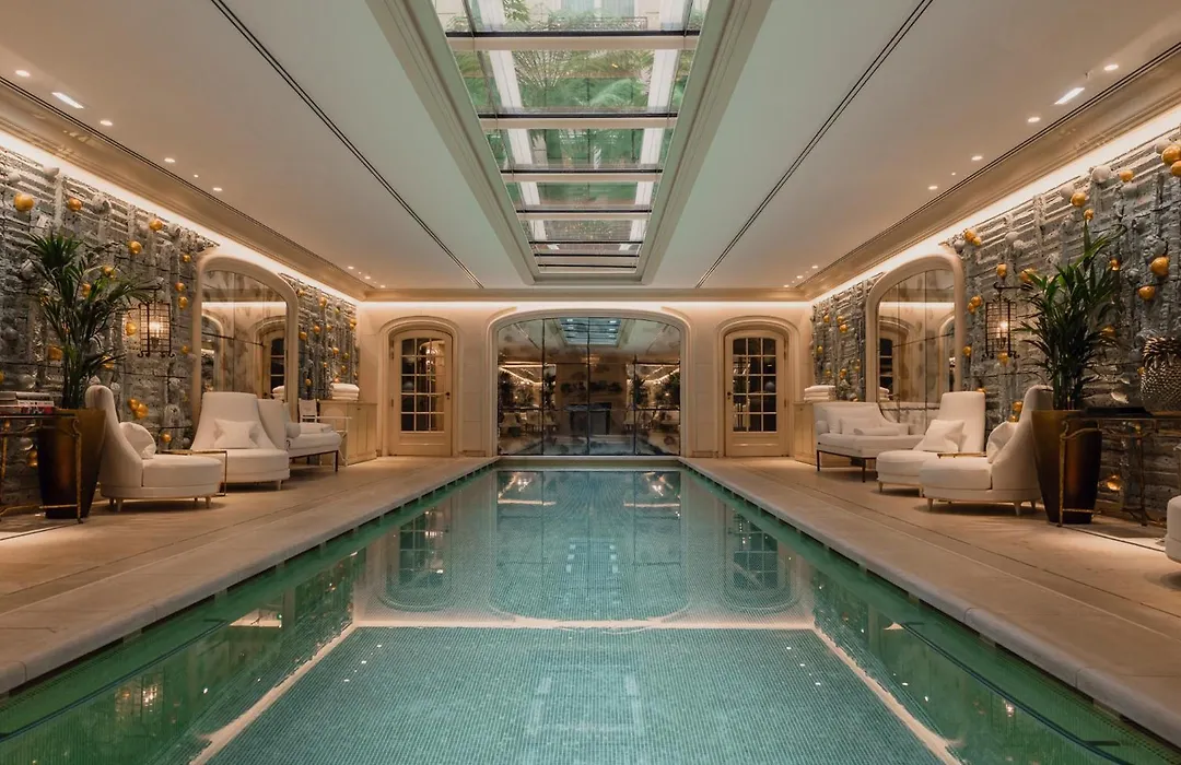 Hotel De Crillon-1