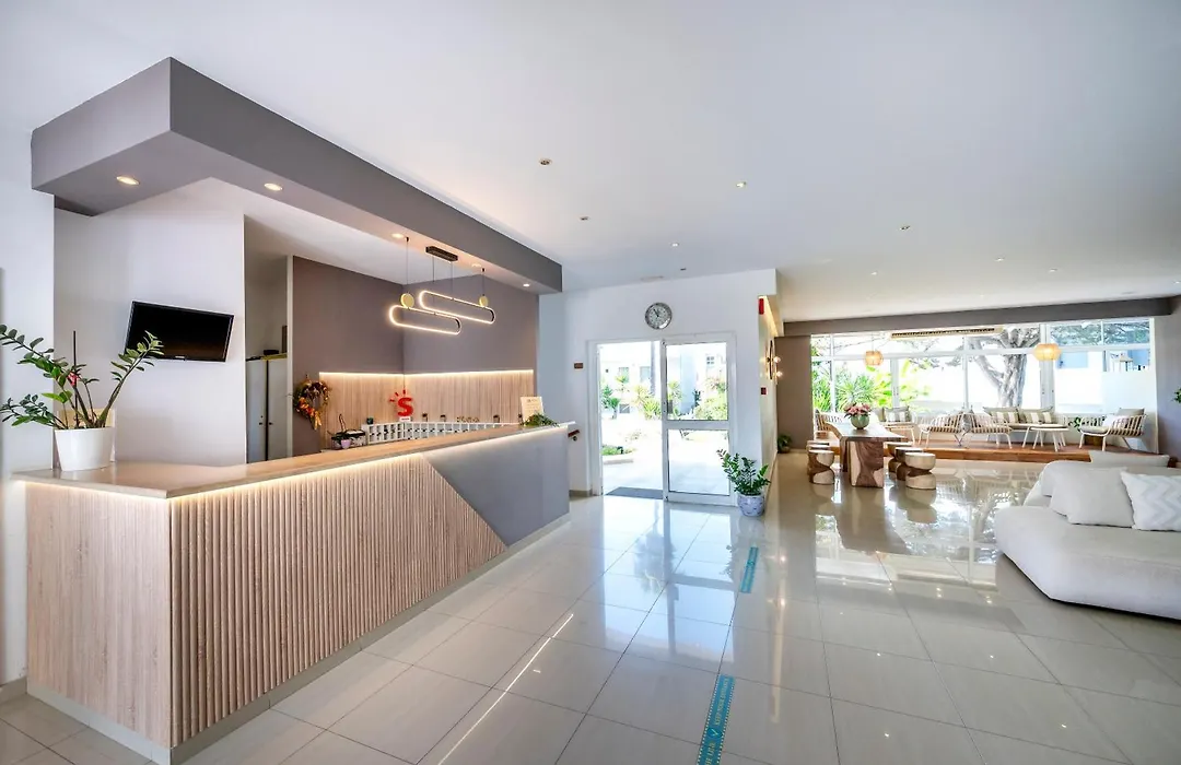 Palm Beach Hotel - Adults Only-1