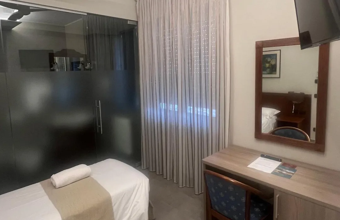 Hotel Il Grappolo D'Oro-1