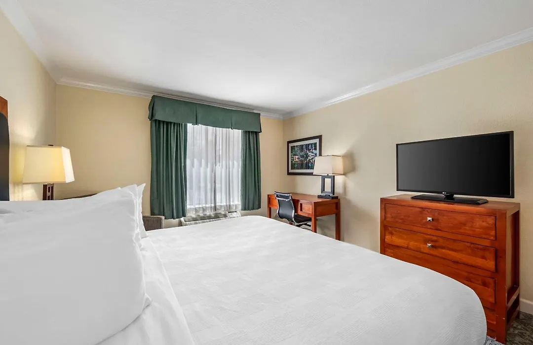 Best Western Plus Eagle Vail Airport-1