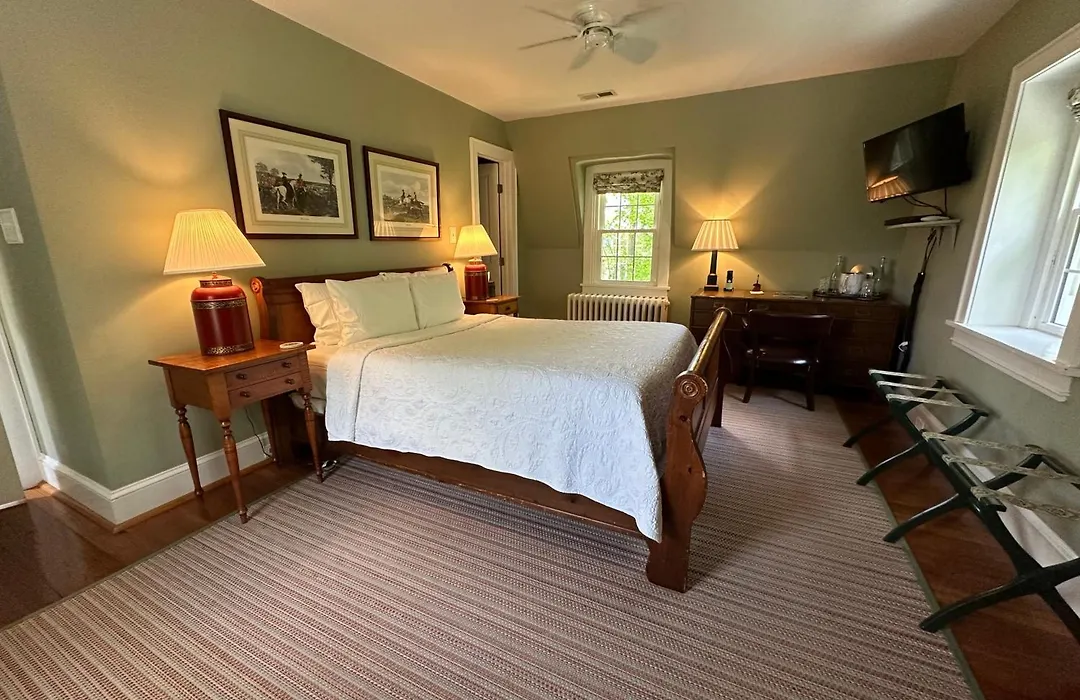 Goodstone Inn & Restaurant-1