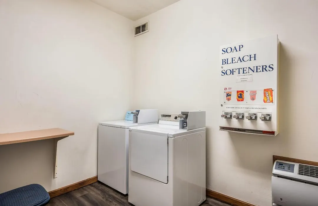 Quality Inn & Suites Eldridge Davenport North-1