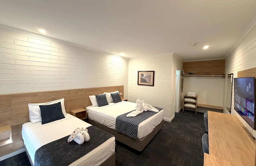 Katherine Motel-1