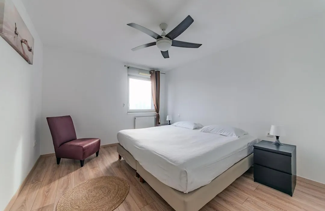 Apparthotel Le Trident-1