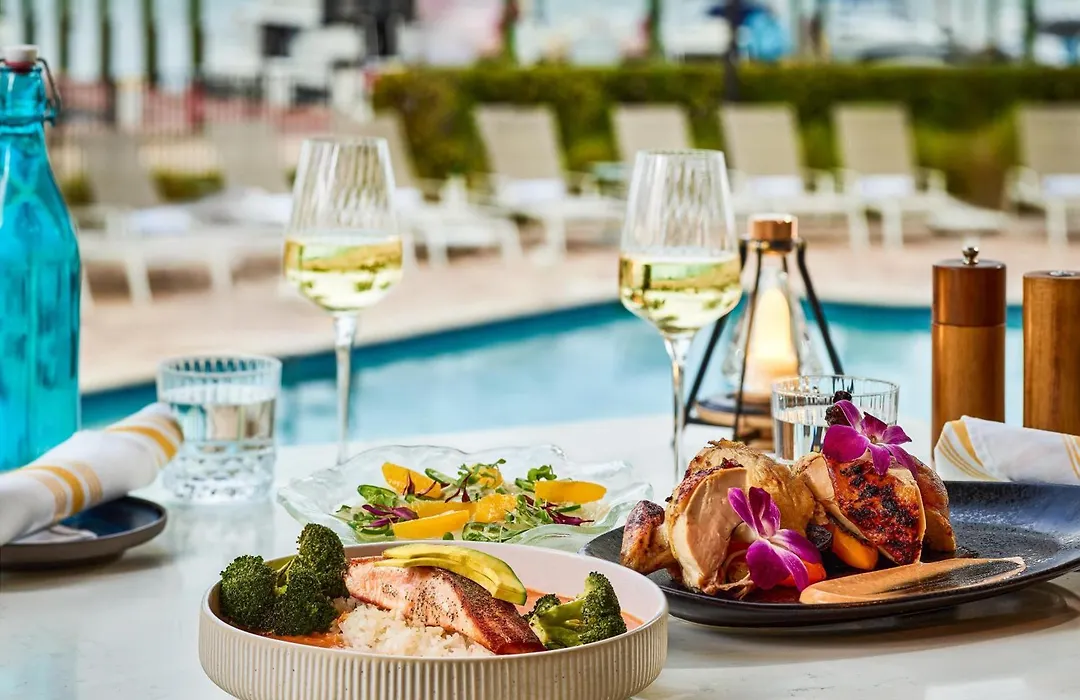 Faro Blanco Resort Marathon Florida Keys, Curio By Hilton-1
