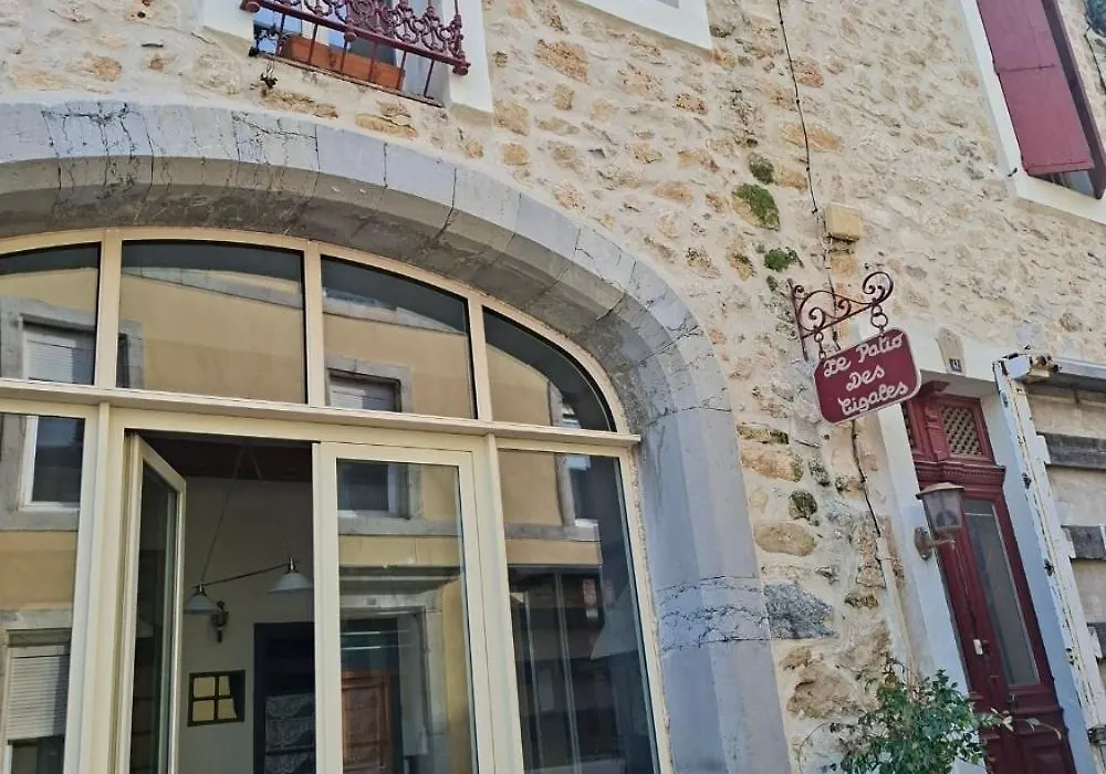 Le Patio Des Cigales-1