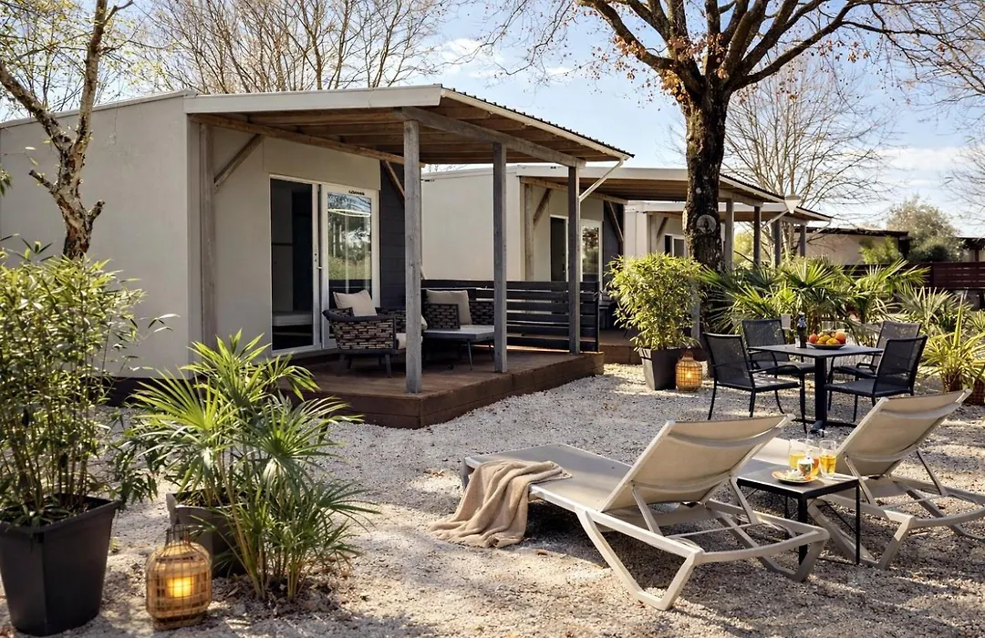 Boutique Mobile Homes Ulikarovinj (Adults Only)-1