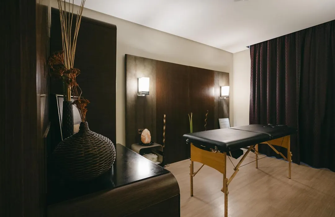 Best Western Hotel Goldenmile Milan-1