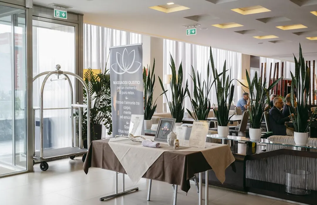 Best Western Hotel Goldenmile Milan-1