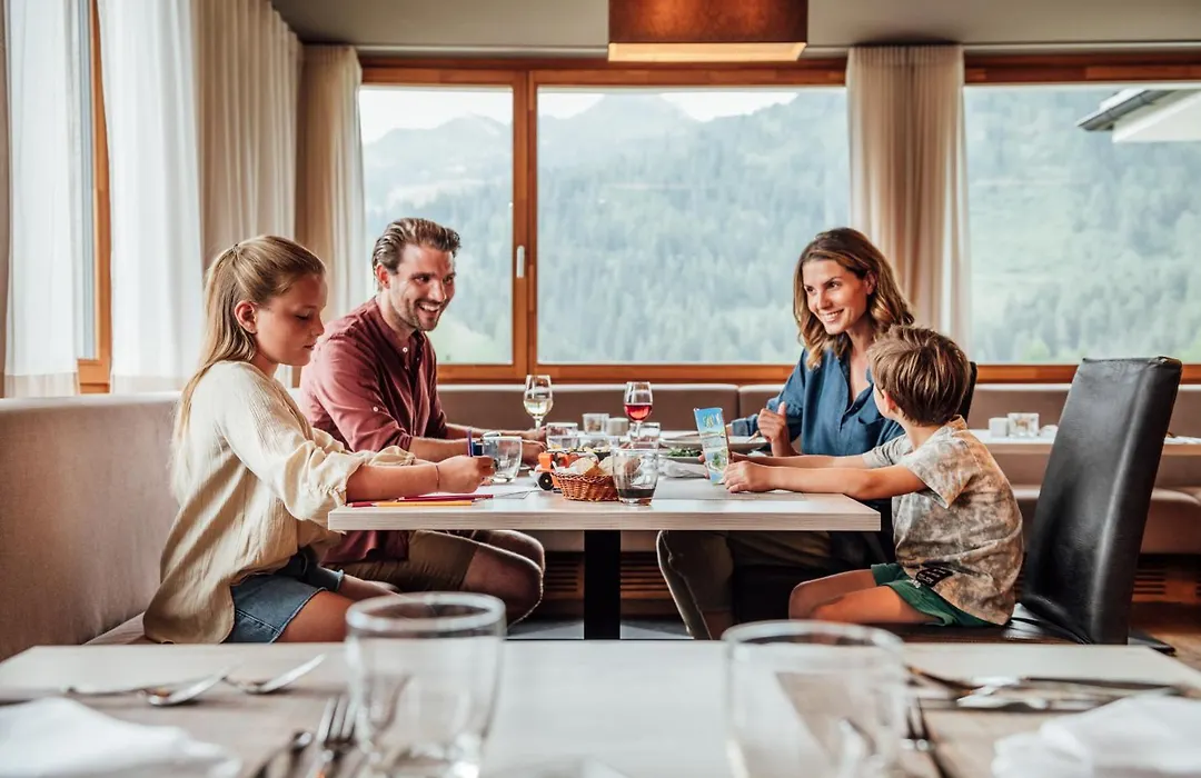 Falkensteiner Family Hotel Sonnenalpe-1