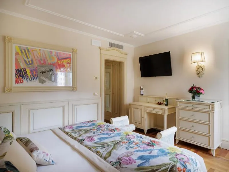 Hotel De Paris Sanremo-1