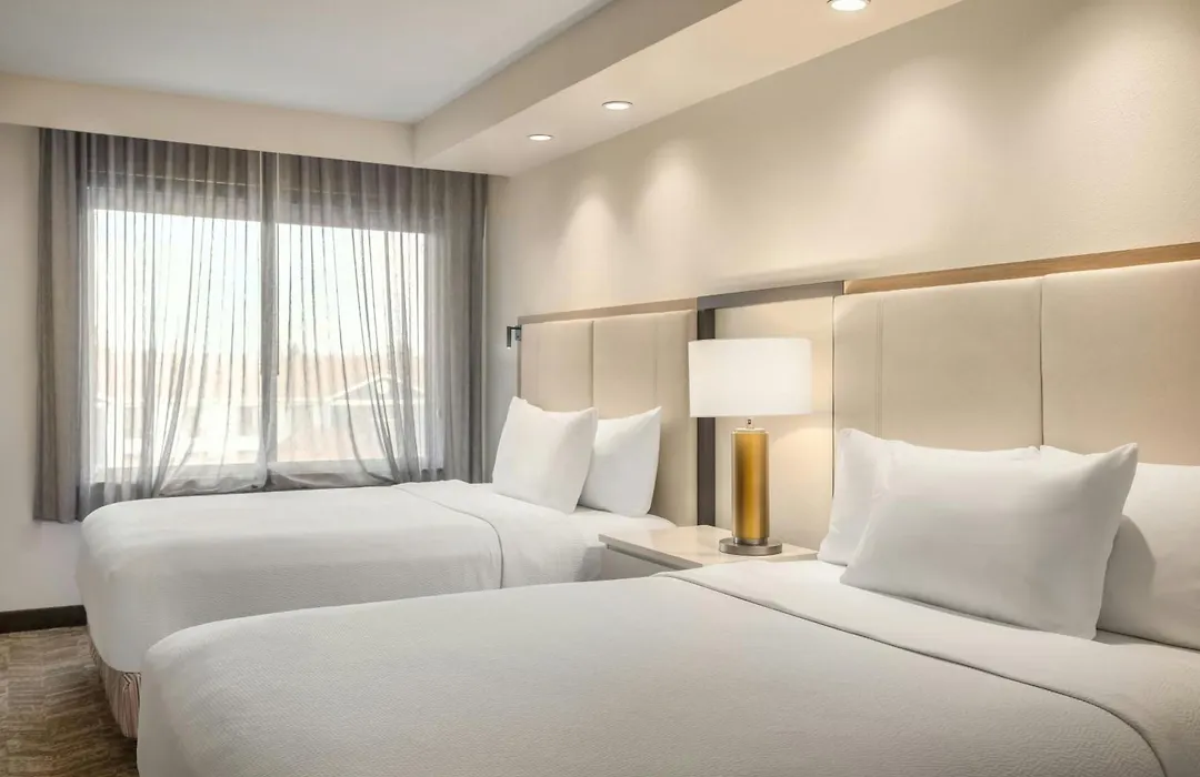 Springhill Suites Fresno-1