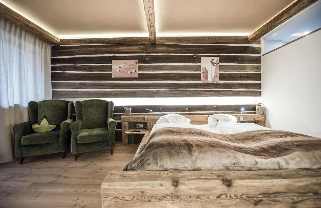 Hotel Edelweiss-1