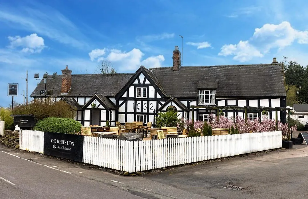 White Lion Hotel-1