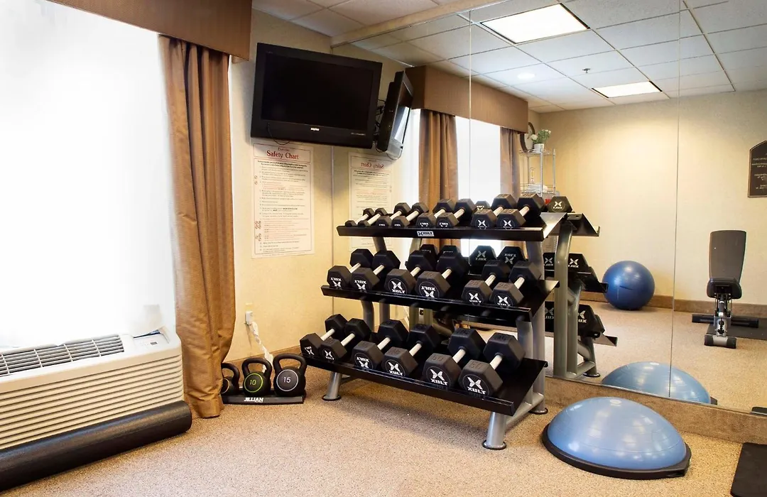 Holiday Inn Express Hotel & Suites Center By Ihg-1