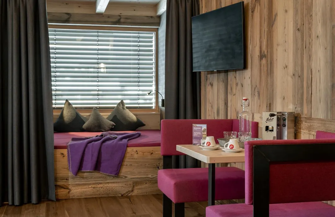 Almlust - Hotel, Apartments, Chalets-1