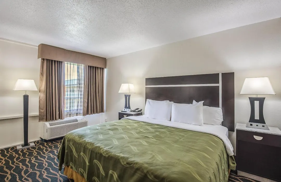 Quality Inn & Suites Conference Center Thomasville-1