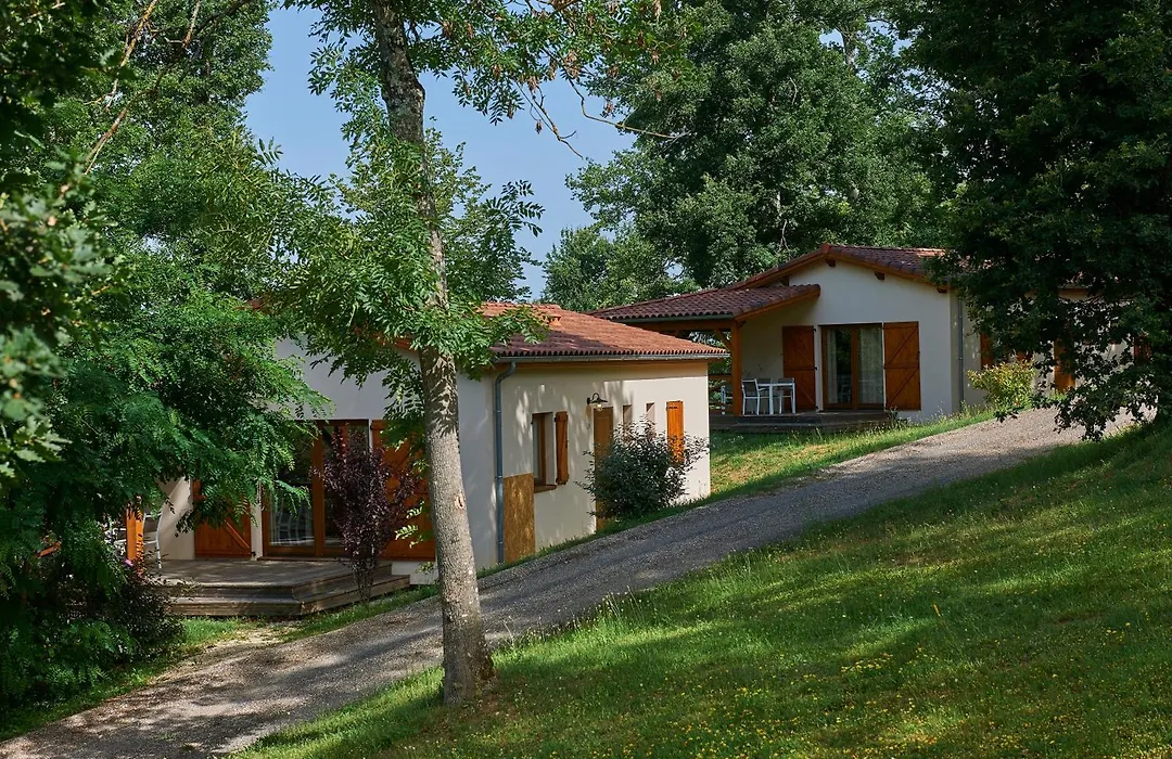 Village De Montmarsis-1