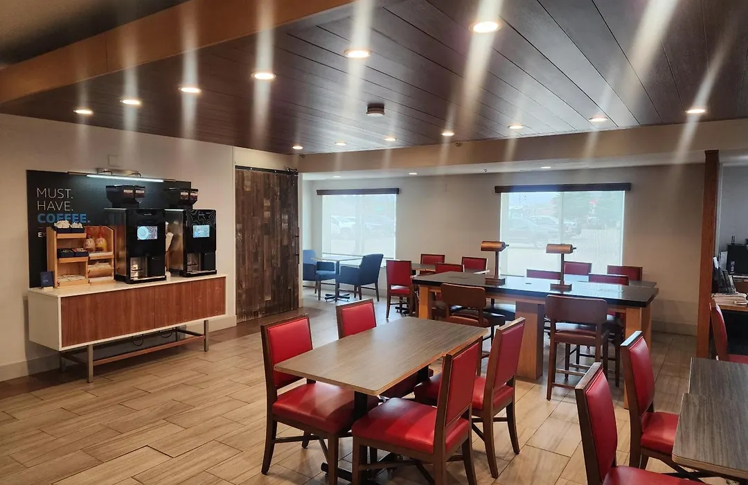 Holiday Inn Express & Suites - Dickinson By Ihg-1