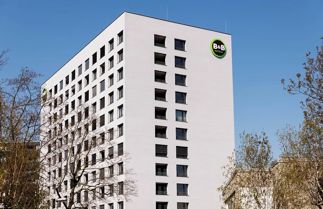 B&B HOTEL Basel-1