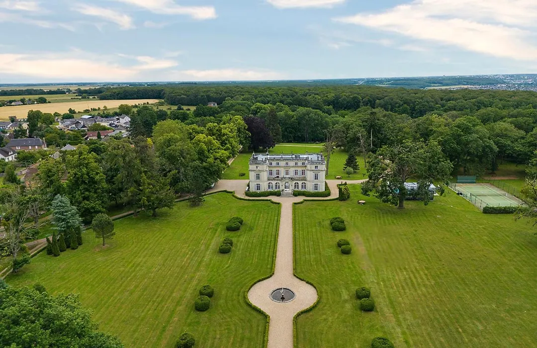 Chateau Du Boulay Morin-1