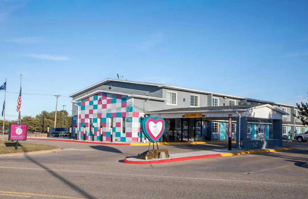 Dragonfly Inn & Suites-1