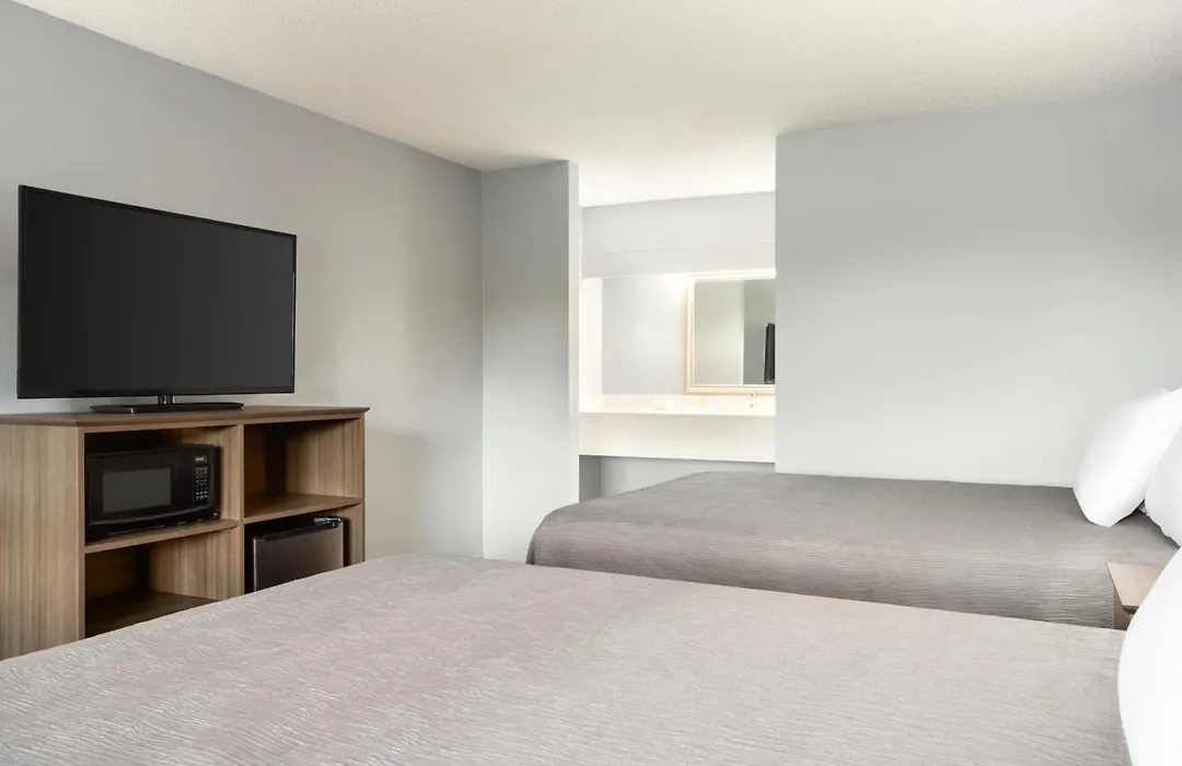 Home Inn & Suites-1